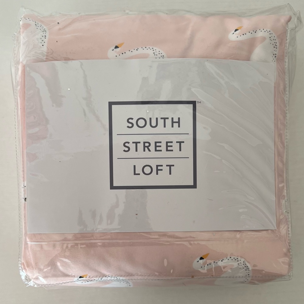 Queen South Street Swan Loft 4-piece Microfiber Sheet Set